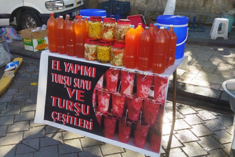 トルコの飲み物（トゥルシュ・スユ）