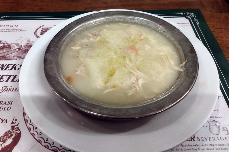 タヴック・チョルバス