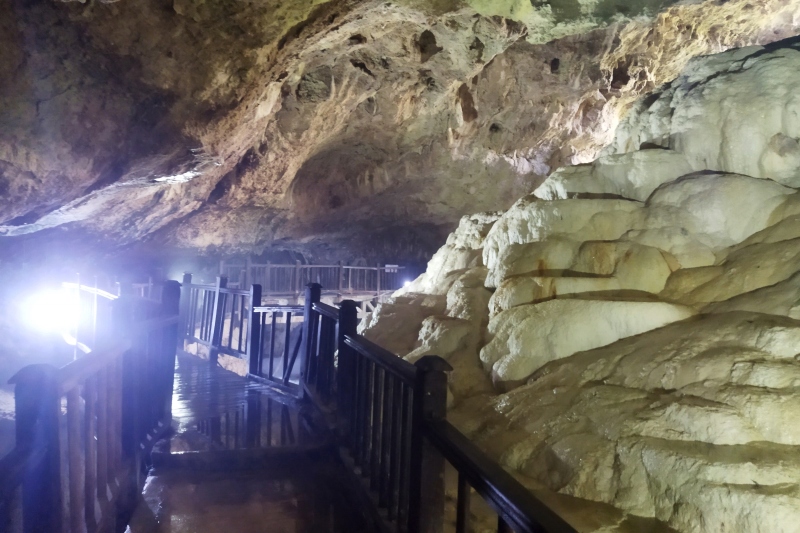 カクルック洞窟