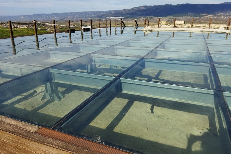 ラオディキア遺跡(モザイクエリア)